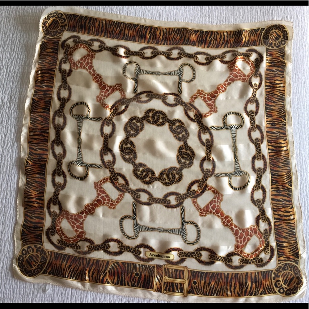 VTG Arcobaleno silk square scarf